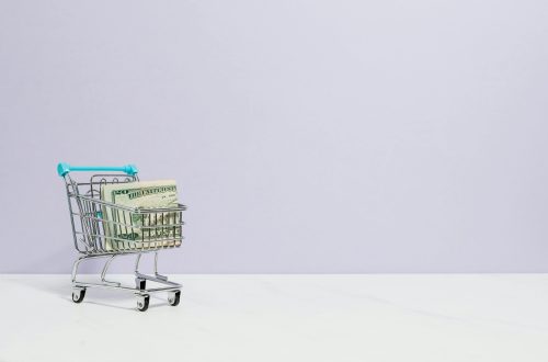Social commerce